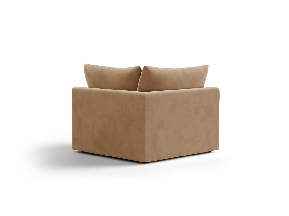 Eckmodul des Bloom Sofas von Micadoni in leichtem Beige, Bezug aus Casino Velours-Stoff, schwarze Kunststoffbeine, gepolsterte Rückenlehne.