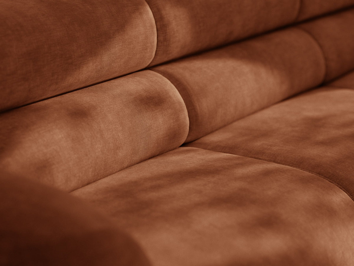 Eckmodul Neo von Micadoni in dunklem Olivgrün, gepolstertes modulares Sofa mit hoher Rückenlehne und schwarzen Kunststoffbeinen.