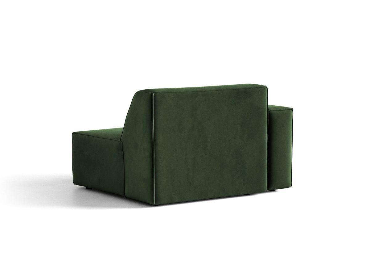 Modulares Sofa-Element Jodie von Micadoni in leichtem Beige mit Venus-Samtstoff, schwarzen Kunststoffbeinen und niedriger Rückenlehne.