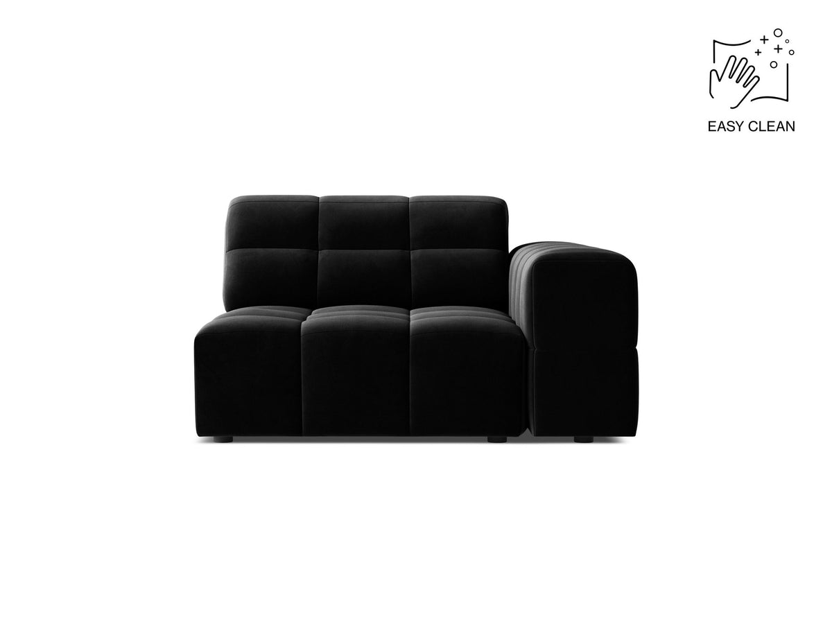 Modulares Sofa Jennifer von Micadoni in leichtem Beige mit Eden-Stoff, schwarzen Kunststoffbeinen und rechter Ausrichtung.