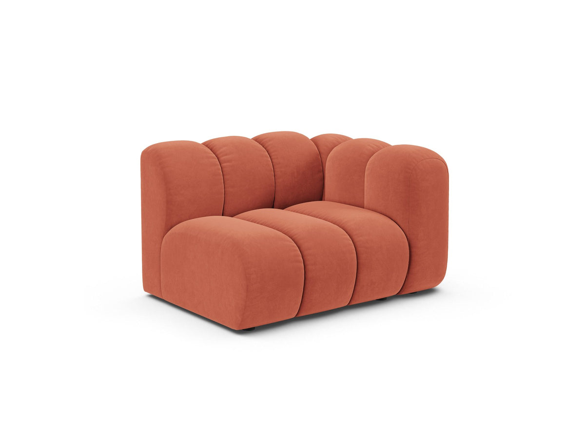 Produktfoto des Lupine Einsitzers von Micadoni: modulares Sofa mit beigem Venus-Stoffbezug und schwarzen Kunststoffbeinen.