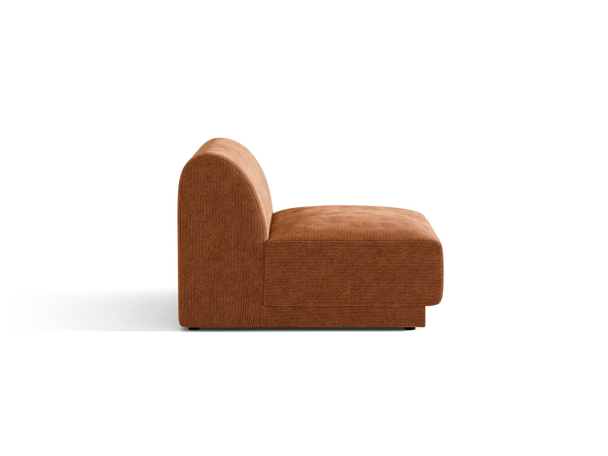Einsitzer-Modul des Miley Sofas von Micadoni in Dunkelbeige, bezogen mit samtartigem Bluvel-Stoff, mit schwarzen Kunststofffüssen.