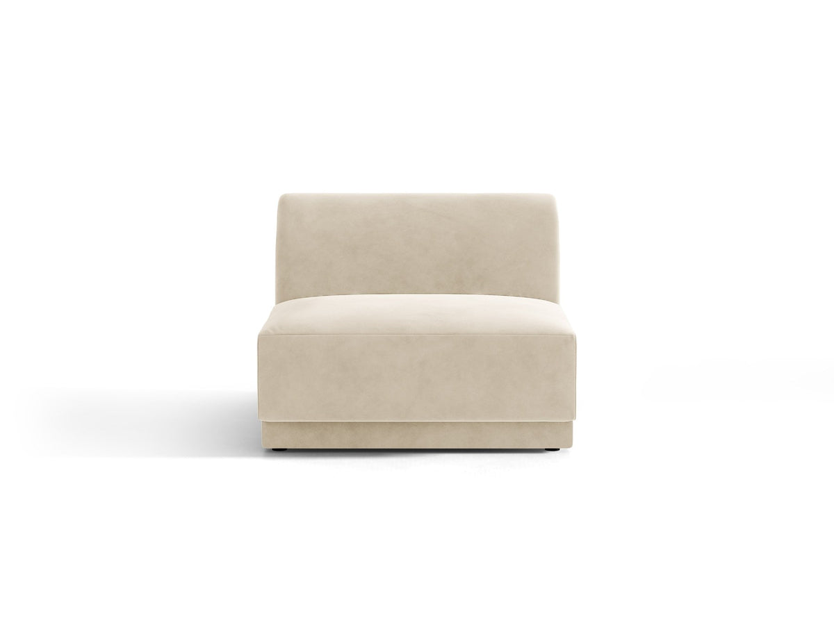 Einsitzer-Modul des Miley Sofas von Micadoni in Dunkelbeige, bezogen mit samtartigem Bluvel-Stoff, mit schwarzen Kunststofffüssen.