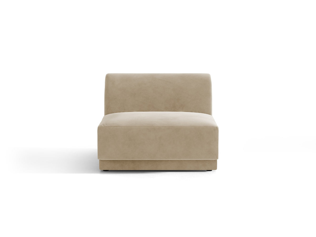 Einsitzer-Modul des Miley Sofas von Micadoni in Dunkelbeige, bezogen mit samtartigem Bluvel-Stoff, mit schwarzen Kunststofffüssen.