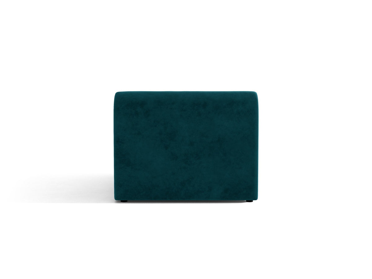 Einsitzer-Modul des Miley Sofas von Micadoni in Dunkelbeige, bezogen mit samtartigem Bluvel-Stoff, mit schwarzen Kunststofffüssen.