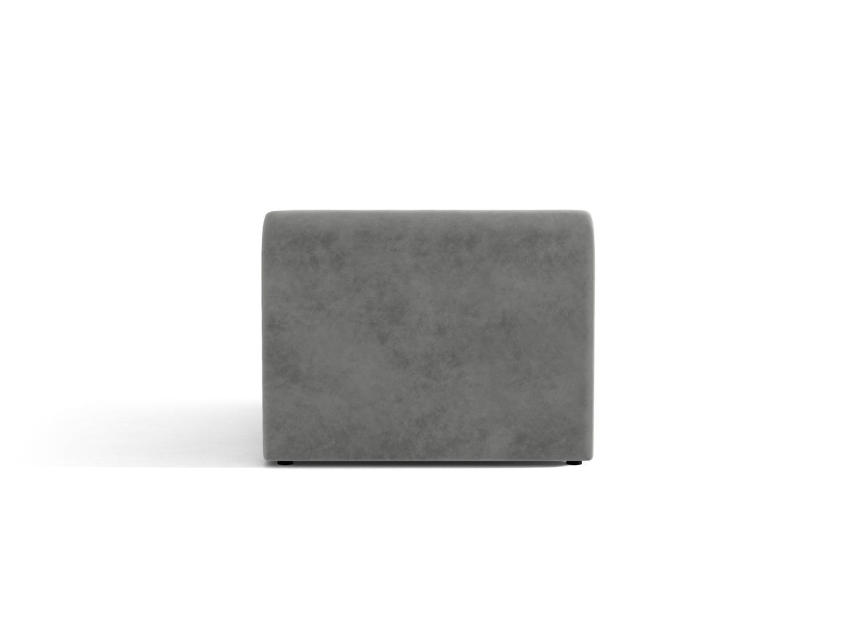 Einsitzer-Modul des Miley Sofas von Micadoni in Dunkelbeige, bezogen mit samtartigem Bluvel-Stoff, mit schwarzen Kunststofffüssen.
