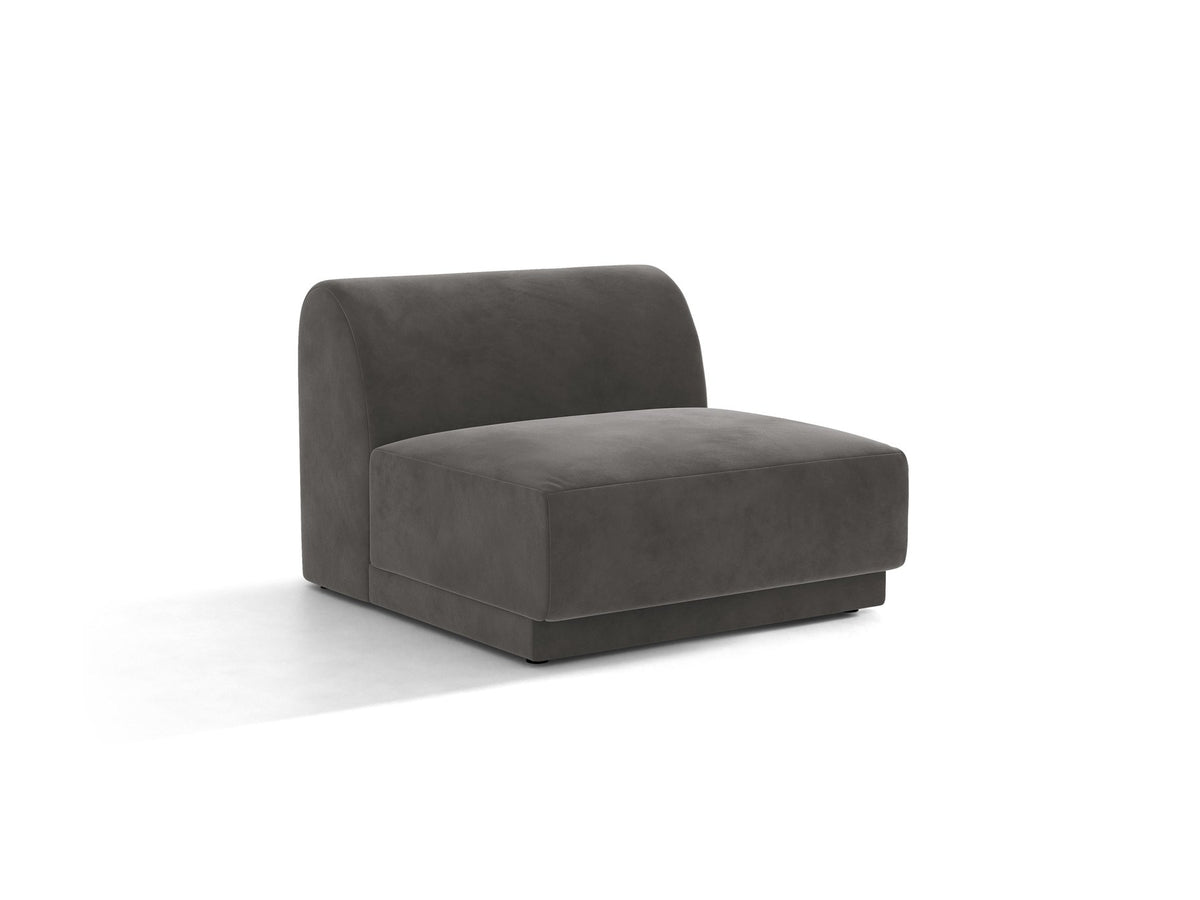 Einsitzer-Modul des Miley Sofas von Micadoni in Dunkelbeige, bezogen mit samtartigem Bluvel-Stoff, mit schwarzen Kunststofffüssen.