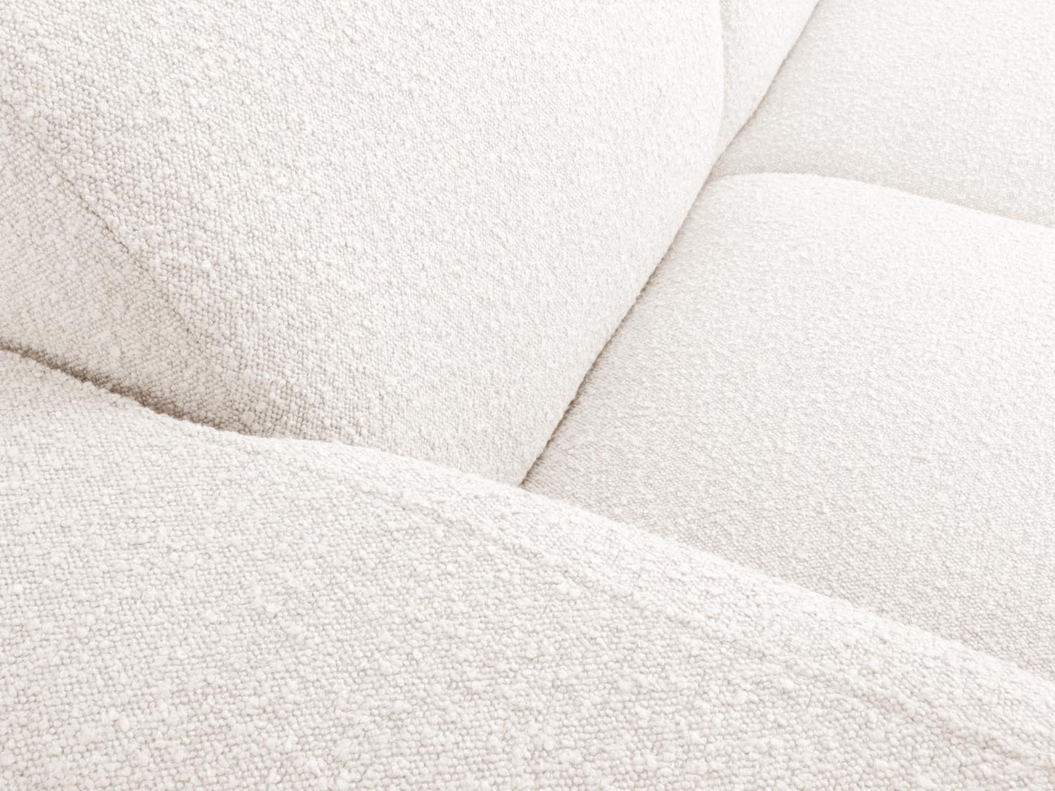 Elegantes 2-Sitzer Sofa Molino Boucle in sanftem Weiß, ideal für moderne Wohnräume und einladende Gemütlichkeit.