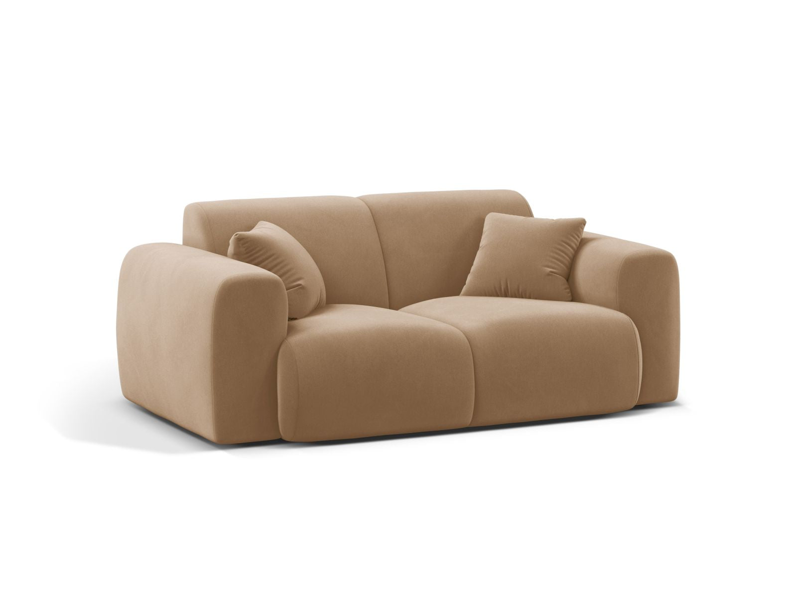 Elegantes 2-Sitzer Sofa Molino in sanften Sandtönen, ideal für stilvolle Wohnräume, erhältlich bei KAQTU Design AG.