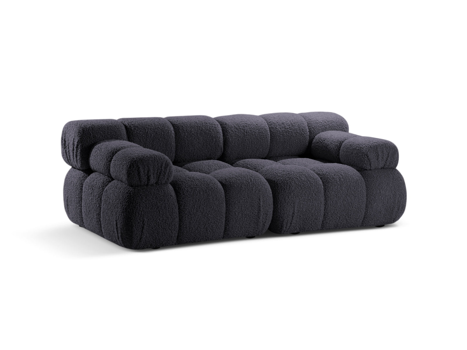 Elegantes Bellis Boucle 2-Sitzer Sofa in Graphit, ideal für modernes Wohnen. Modular und stilvoll, perfekt für jedes Wohnzimmer.