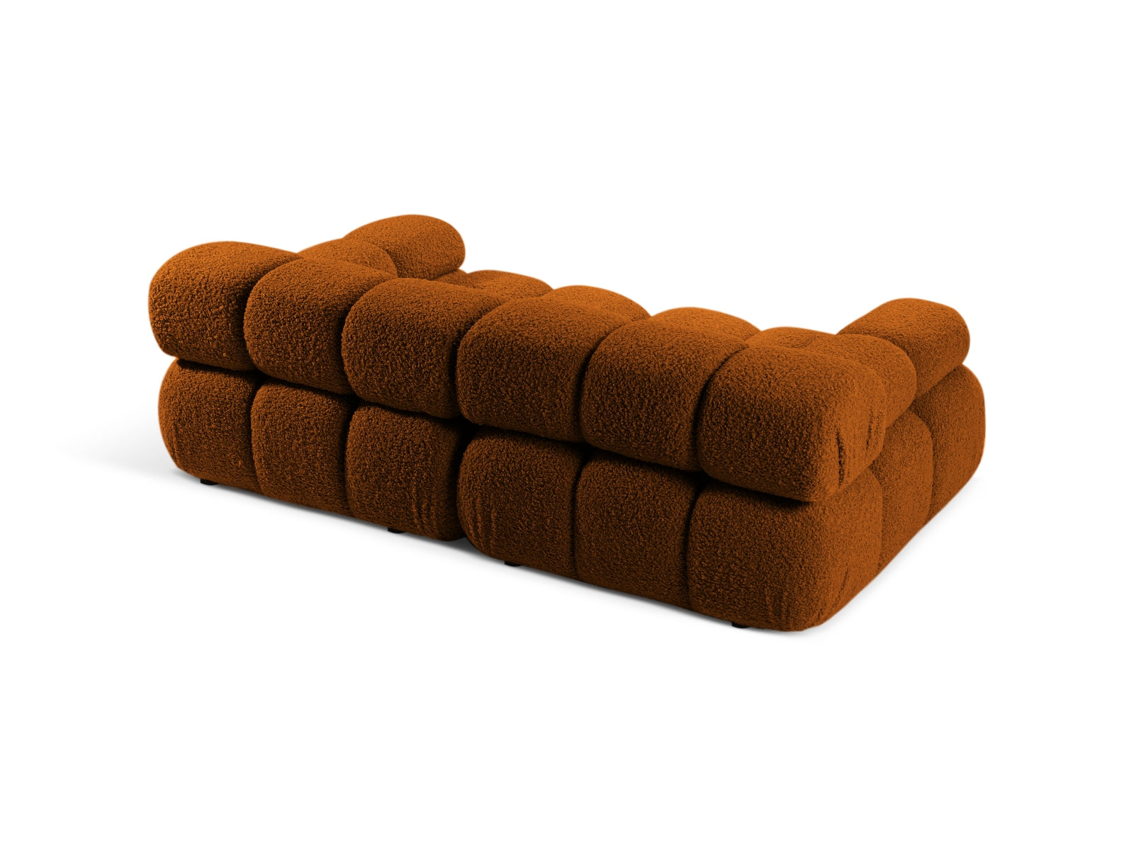 Modulares Bellis Boucle 2-Sitzer Sofa in warmem Brick-Rolf, perfekt für moderne Wohnkonzepte und individuelle Raumgestaltung.