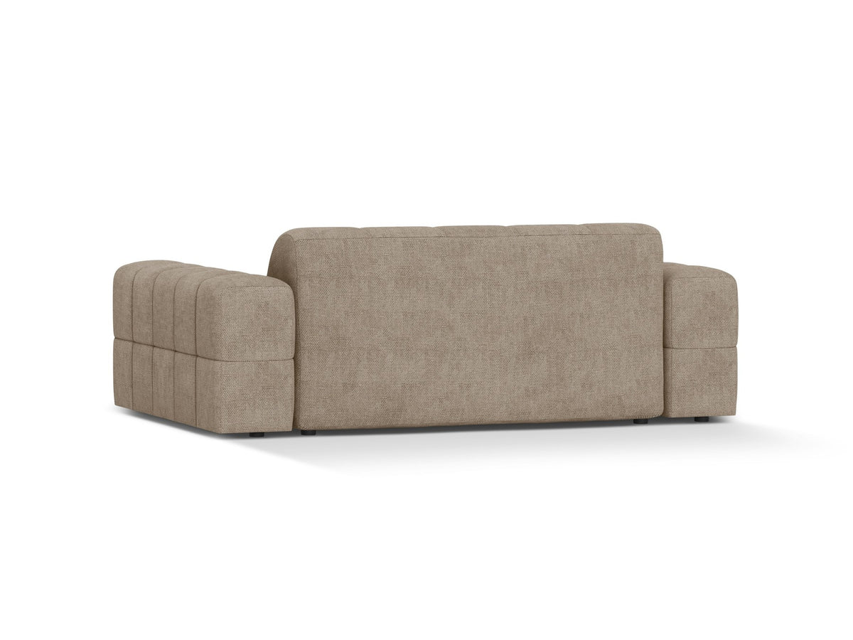 Beiges 2er Sofa Jennifer von Micadoni mit Chenille-Bezug, schwarzen Kunststoffbeinen und gepolsterter Rückenlehne auf hellem Hintergrund fotografiert.