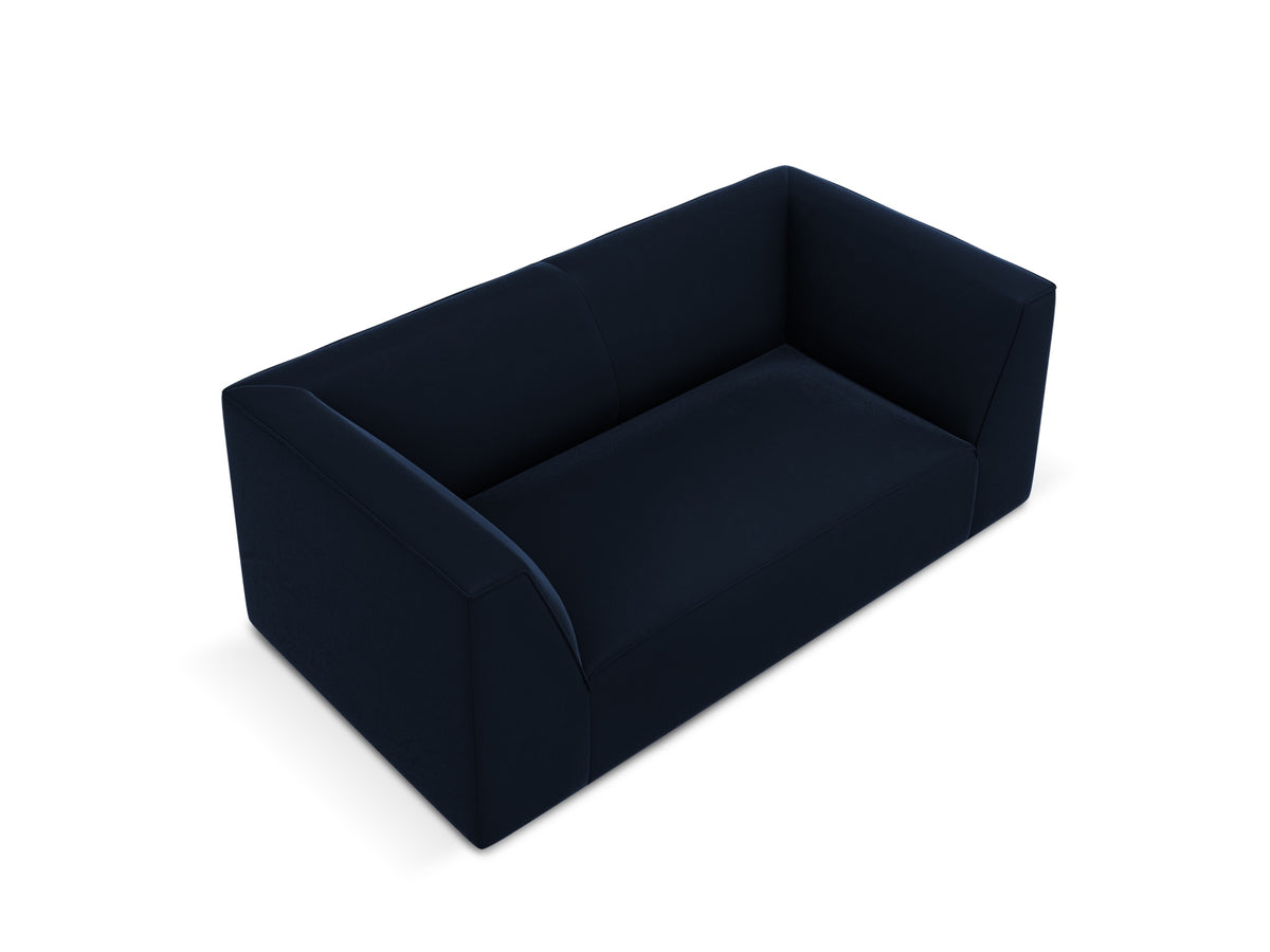 Ruby Velour Sofa 2 Sitzer in Royal Blue-Salvador präsentiert im Onlineshop von KAQTU Design AG. 2er Sofa ist von Micadoni
