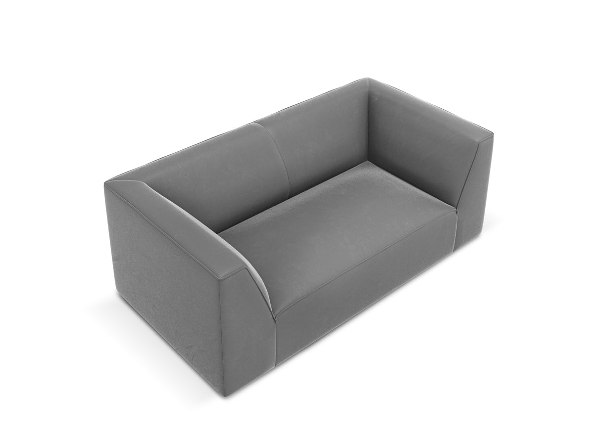 Ruby Velour Sofa 2 Sitzer in Grey-Salvador präsentiert im Onlineshop von KAQTU Design AG. 2er Sofa ist von Micadoni