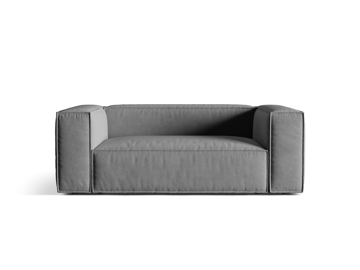 Nuria Velour Sofa 2 Sitzer in Grey-Paris präsentiert im Onlineshop von KAQTU Design AG. 2er Sofa ist von Micadoni