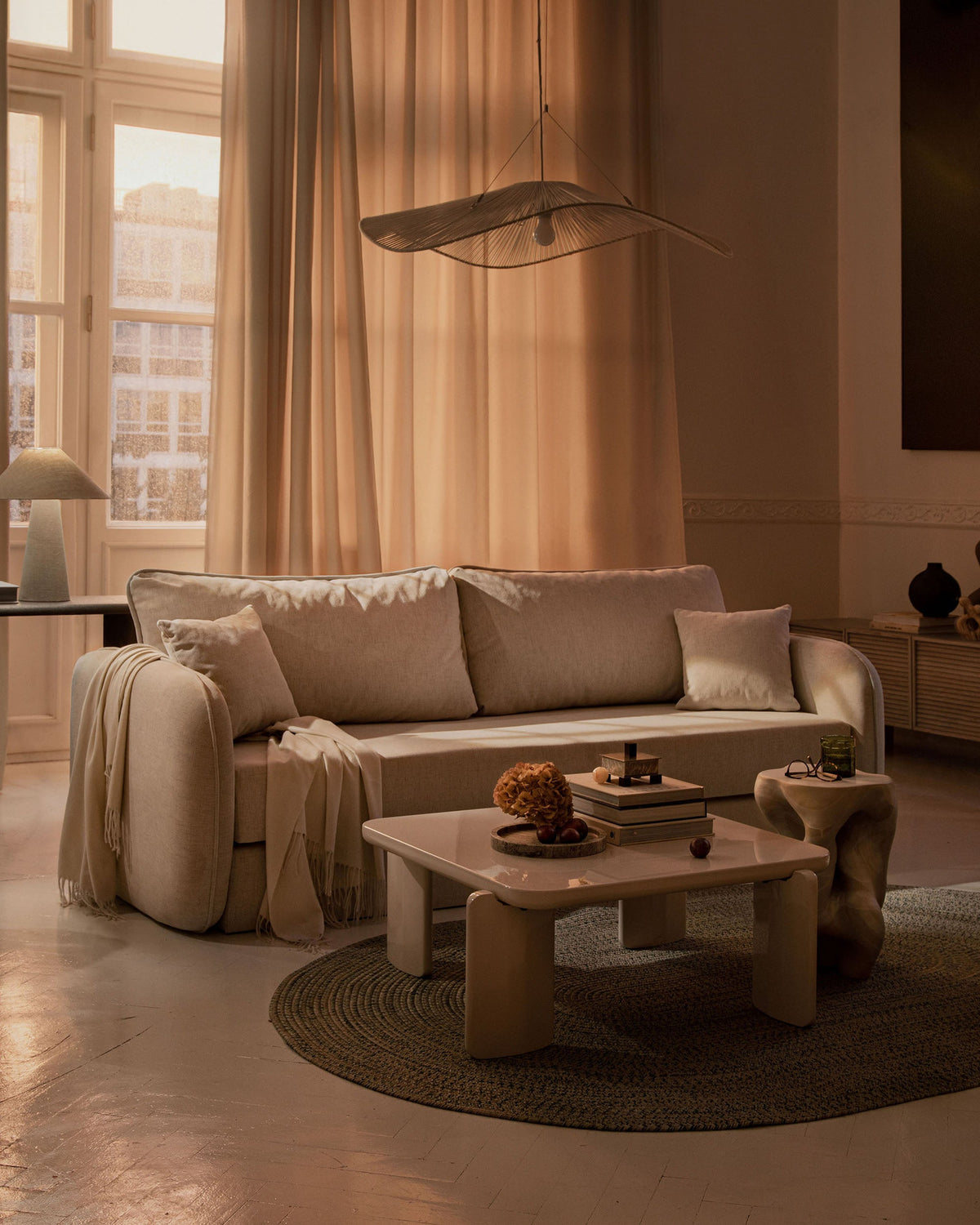 3-Sitzer Sofa mit Schlaffunktion Dormi in Dark Pink-Moly präsentiert im Onlineshop von KAQTU Design AG. Bettsofa ist von Micadoni