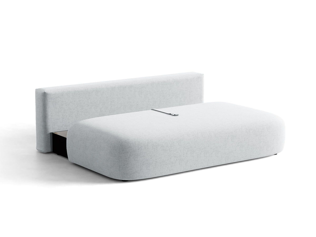 Beiges 3er Sofa Hena von Micadoni mit Chenille-Stoff, abgerundeter Form ohne Armlehnen, Kunststoffbeinen und sichtbarem Bettkasten.