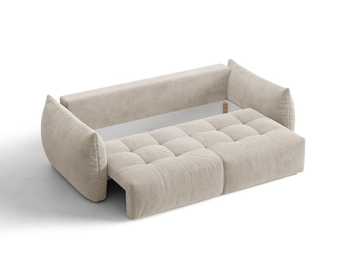 Beiges 3er Sofa Bloom von Micadoni aus samtigem Casino-Stoff mit schwarzen Kunststoffbeinen, ausklappbarer Bettfunktion und Stauraumfach.