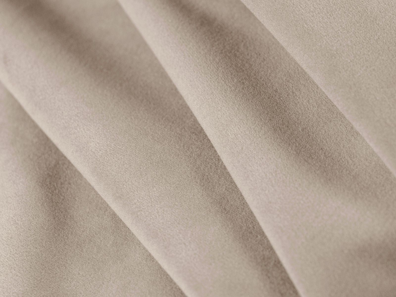 Beige 3-Sitzer Sofa Bemy von Micadoni, elegantes Bettsofa mit integrierter Schlaffunktion und praktischem Stauraum für zusätzlichen Komfort.