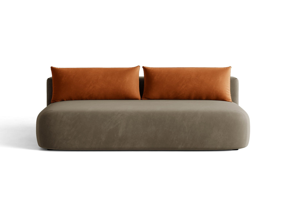 Beiges 3er Sofa Hena von Micadoni mit Chenille-Stoff, abgerundeter Form ohne Armlehnen, Kunststoffbeinen und sichtbarem Bettkasten.