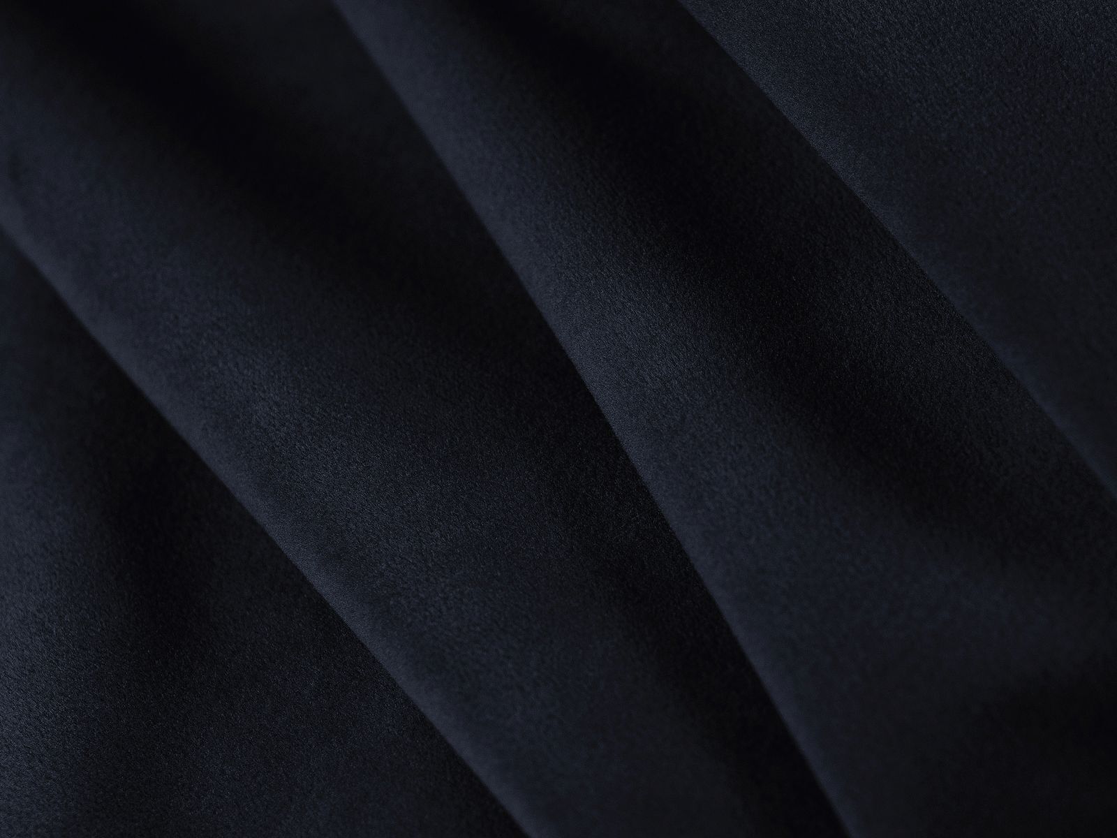 Elegantes 3-Sitzer Sofa Simo in Royal Blue, ideal für stilvolle Wohnräume und als komfortable Schlafgelegenheit für Gäste.
