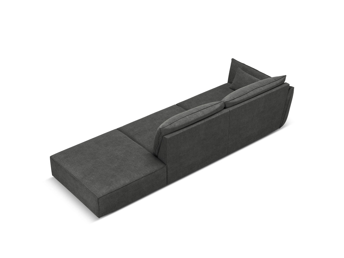 Kaelle Sofa rechts 4 Sitzer in Dark Grey-Over The Horizon präsentiert im Onlineshop von KAQTU Design AG. L-Sofa rechts ist von Micadoni