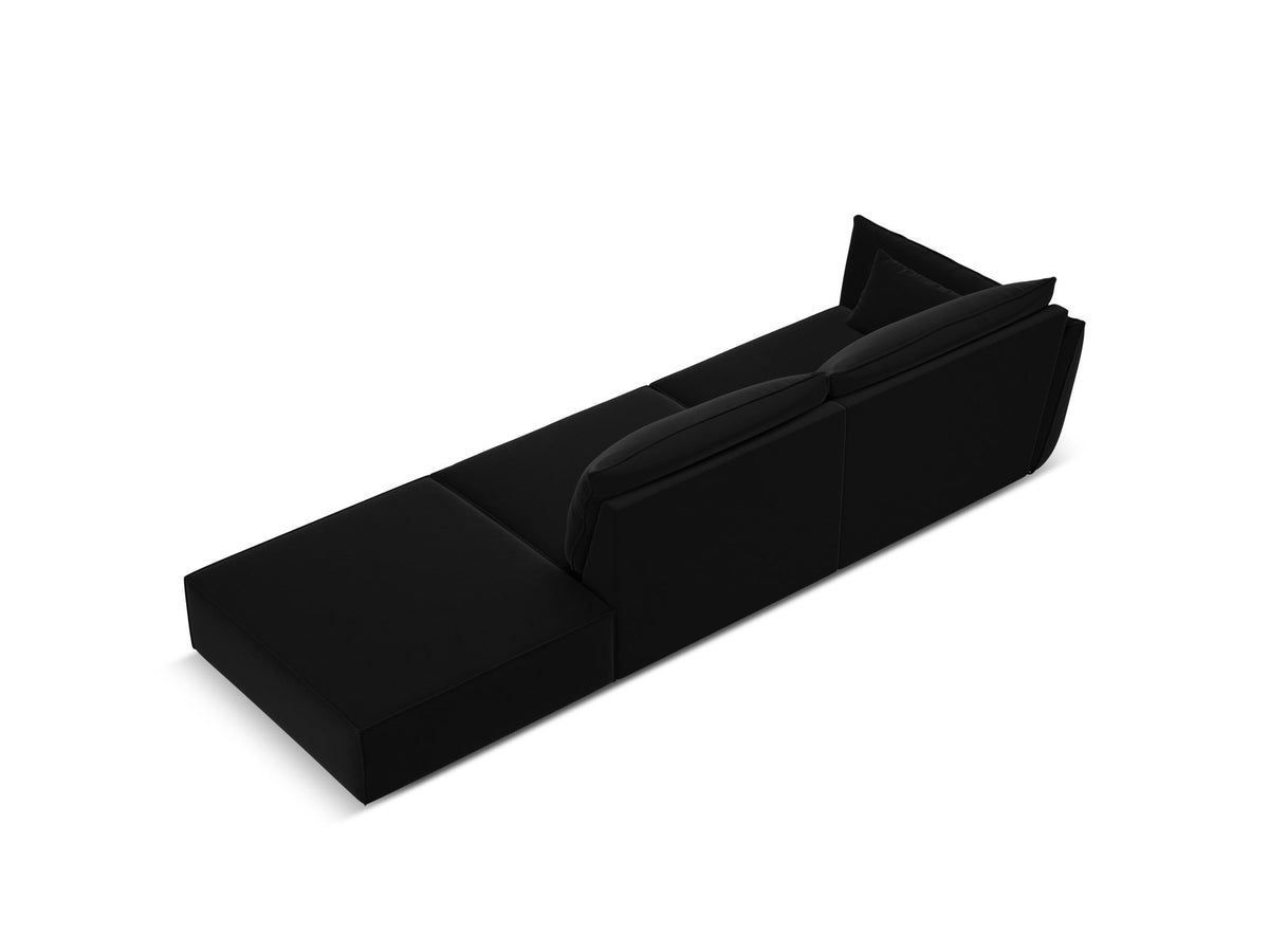 Kaelle Velour Sofa rechts 4 Sitzer in Black-Bluvel präsentiert im Onlineshop von KAQTU Design AG. L-Sofa rechts ist von Micadoni