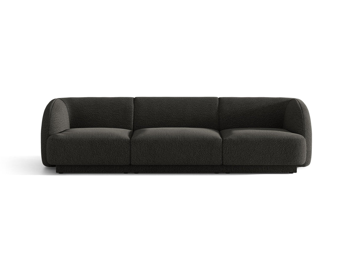 Dunkelbeiges 3er Sofa Miley von Micadoni mit Bluvel-Stoffbezug, schwarzen Kunststoffbeinen und gepolsterter Rückenlehne, Frontalansicht.