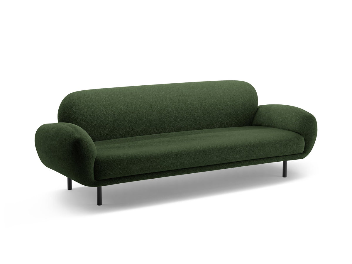 Weisses 3er Sofa Poppy von Micadoni mit strukturiertem Bouclé-Stoff, abgerundeter Silhouette und schlanken schwarzen Metallbeinen.