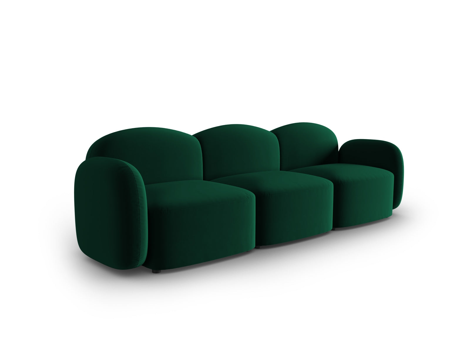 Erleben Sie das stilvolle Blair Velour Sofa 3-Sitzer von Micadoni – ideal für modernes Wohnen, vereint Eleganz und höchsten Sitzkomfort.