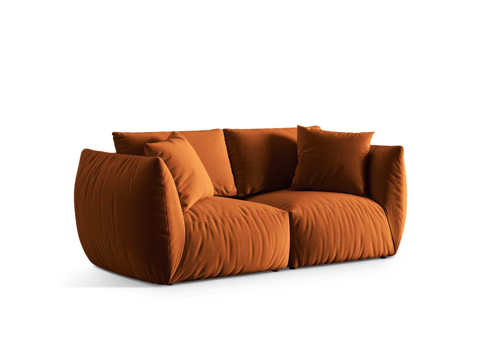 Modulares 3-Sitzer Sofa Chris aus Velours in ansprechendem Terracotta, vereint modernen Stil mit hohem Sitzkomfort für jedes Zuhause.