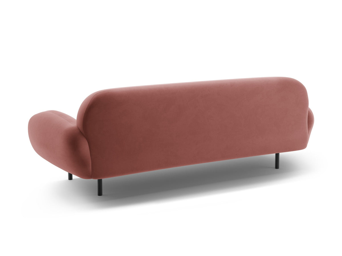 Weisses 3er Sofa Poppy von Micadoni mit strukturiertem Bouclé-Stoff, abgerundeter Silhouette und schlanken schwarzen Metallbeinen.