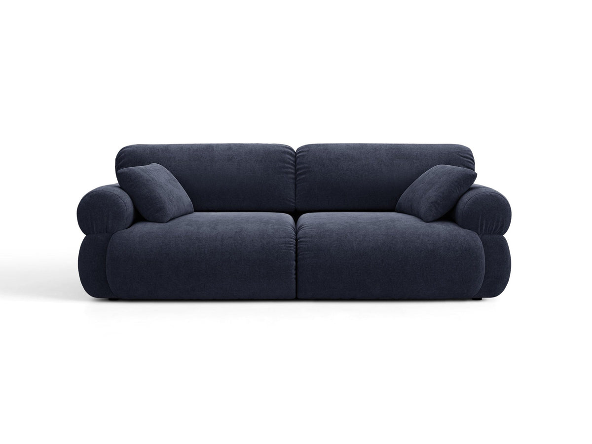3er Sofa Ophelia von Micadoni in Beige mit Liberty Stoffbezug, niedriger Rückenlehne und schwarzen Kunststoffbeinen, modulare Bauweise sichtbar.