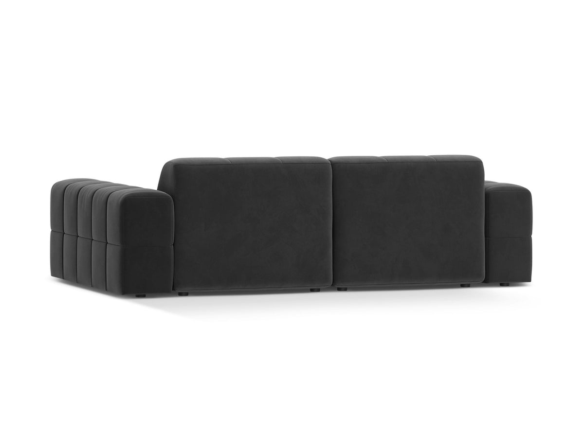 Beige gepolstertes 3er Sofa Jennifer von Micadoni mit schwarzen Kunststoffbeinen und leicht geneigter Rückenlehne, Stoffbezug Bluvel.