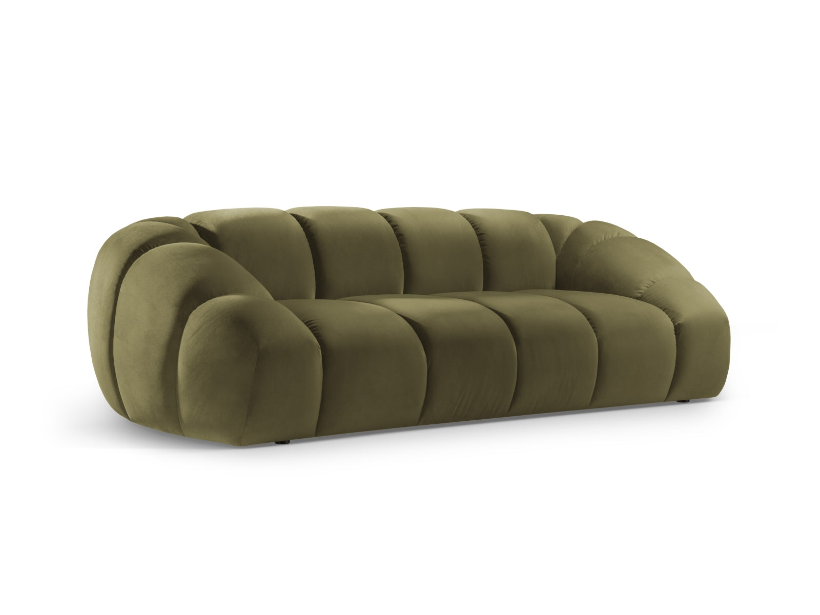 Elegantes Diana Velour Sofa in einem stilvollen Grünton, ideal für moderne Wohnräume. Komfortables 3-Sitzer-Design von Micadoni.
