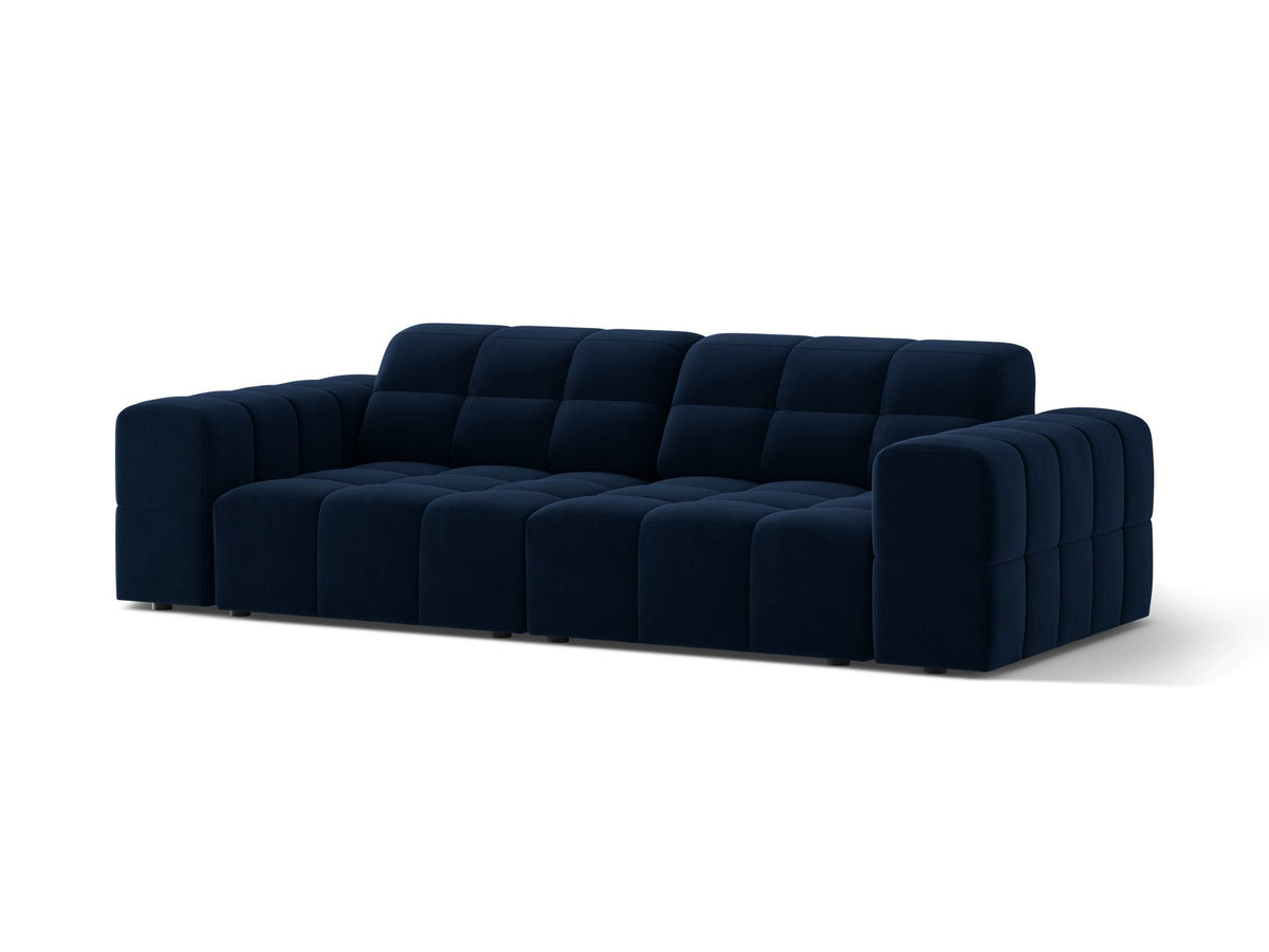 Beige gepolstertes 3er Sofa Jennifer von Micadoni mit schwarzen Kunststoffbeinen und leicht geneigter Rückenlehne, Stoffbezug Bluvel.