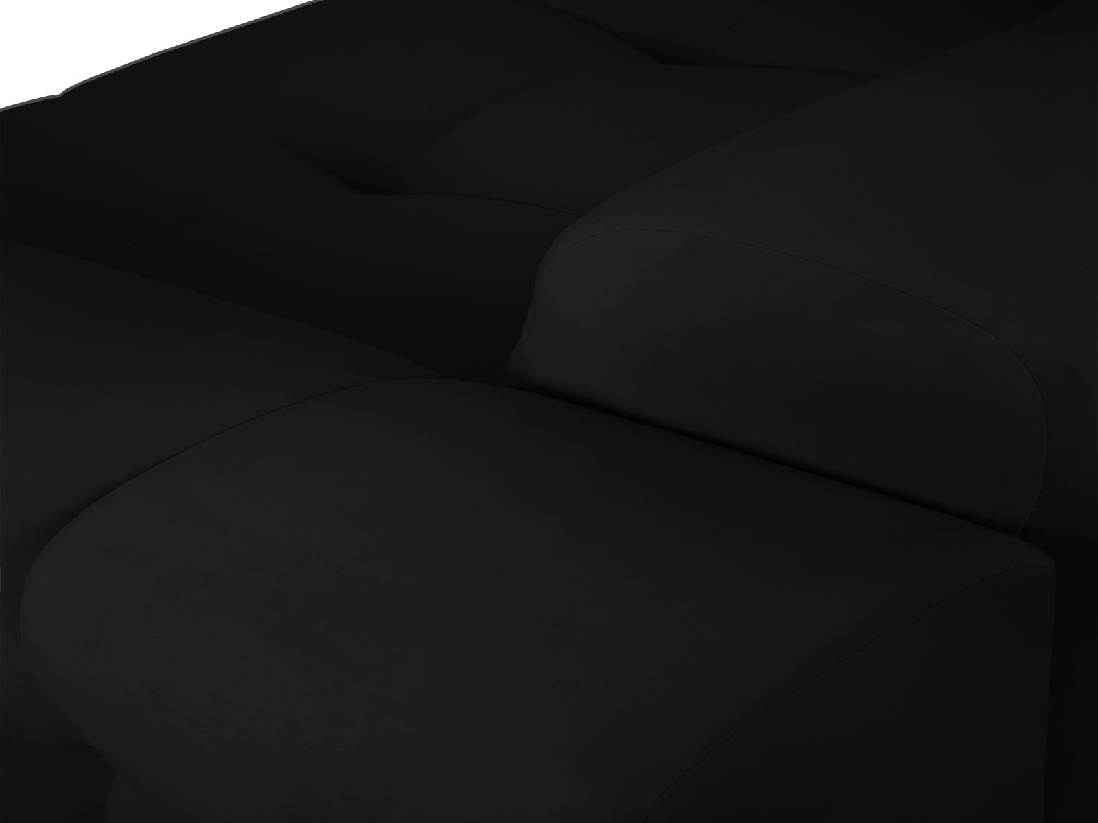 Elegantes Kendal Velour Sofa in edlem Schwarz, ideal für stilvolle Wohnräume. Geräumiges 4-Sitzer-Modell von Micadoni.