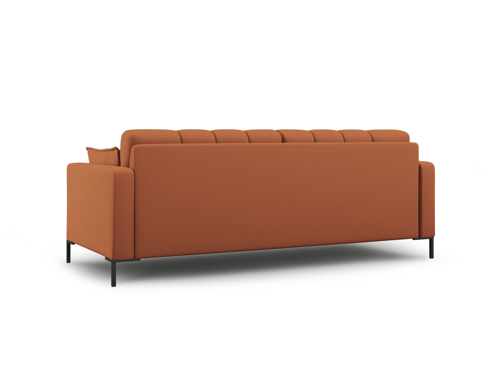 Stilvolles Mamaia 4-Sitzer Sofa in ansprechendem Ziegelrot und elegantem Schwarz, perfekt für gemütliche und moderne Wohnambiente.