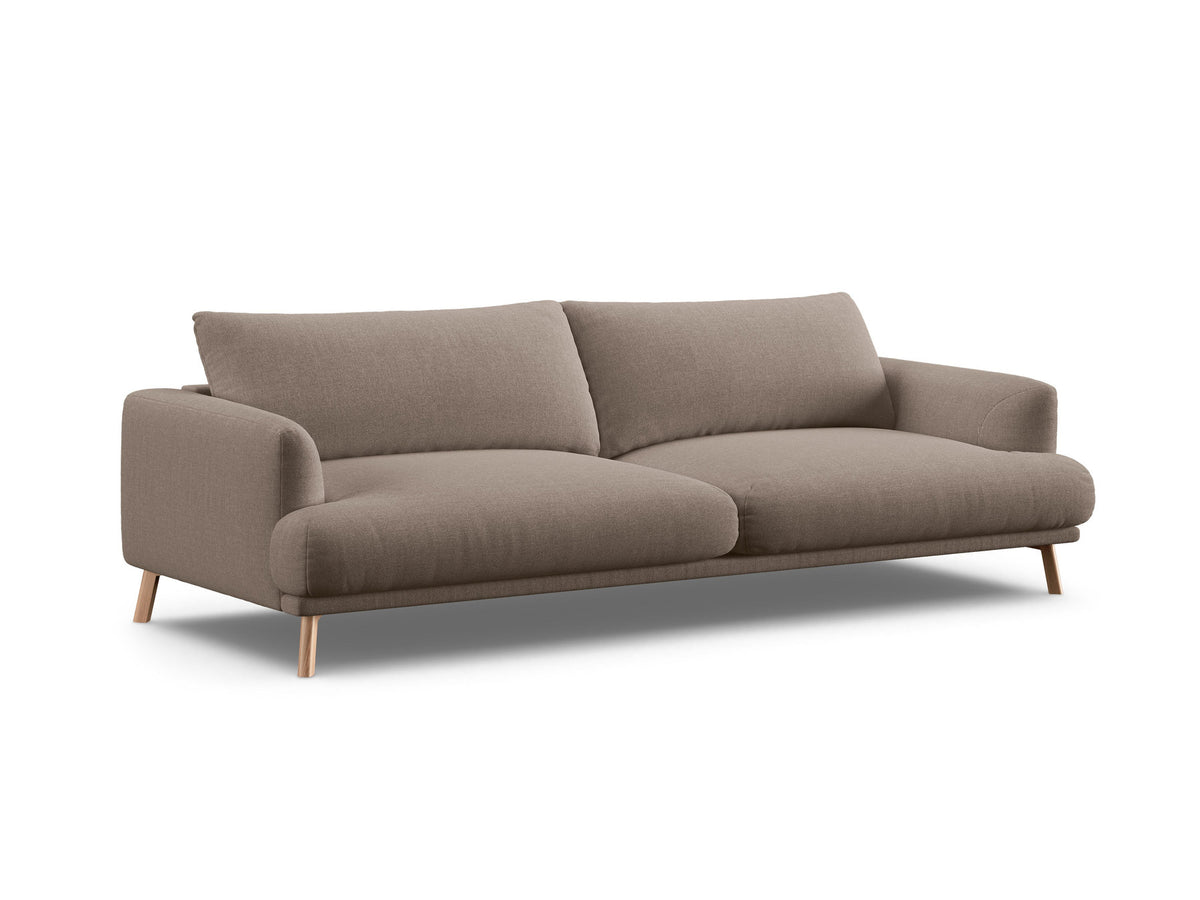 4-Sitzer Sofa Naomi in Cappuccino-Liberty präsentiert im Onlineshop von KAQTU Design AG. 4er Sofa ist von Micadoni