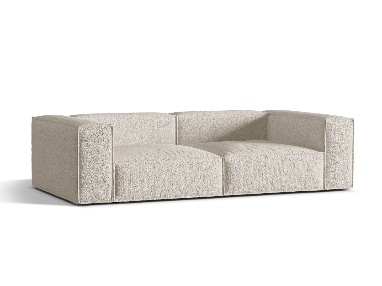 Elegantes Nuria Sofa für 4 Personen in sanftem Beige, ideal für stilvolle Wohnräume. Hochwertige Verarbeitung von Micadoni.