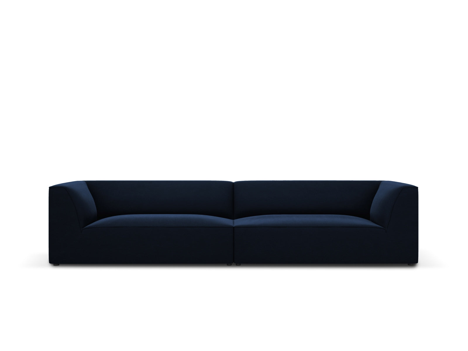 Ruby Velour Sofa 4 Sitzer in Royal Blue-Salvador präsentiert im Onlineshop von KAQTU Design AG. 4er Sofa ist von Micadoni