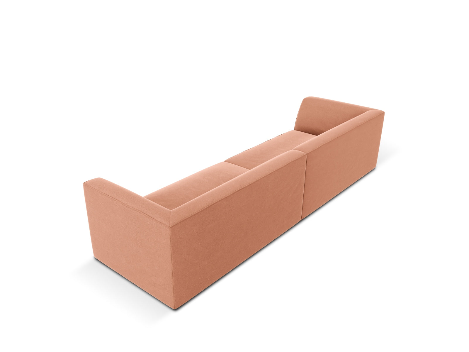 Elegantes 4-Sitzer Sofa in zartem Rosé Ruby Velours, ideal für stilvolle Wohnräume und entspannte Stunden von Micadoni.