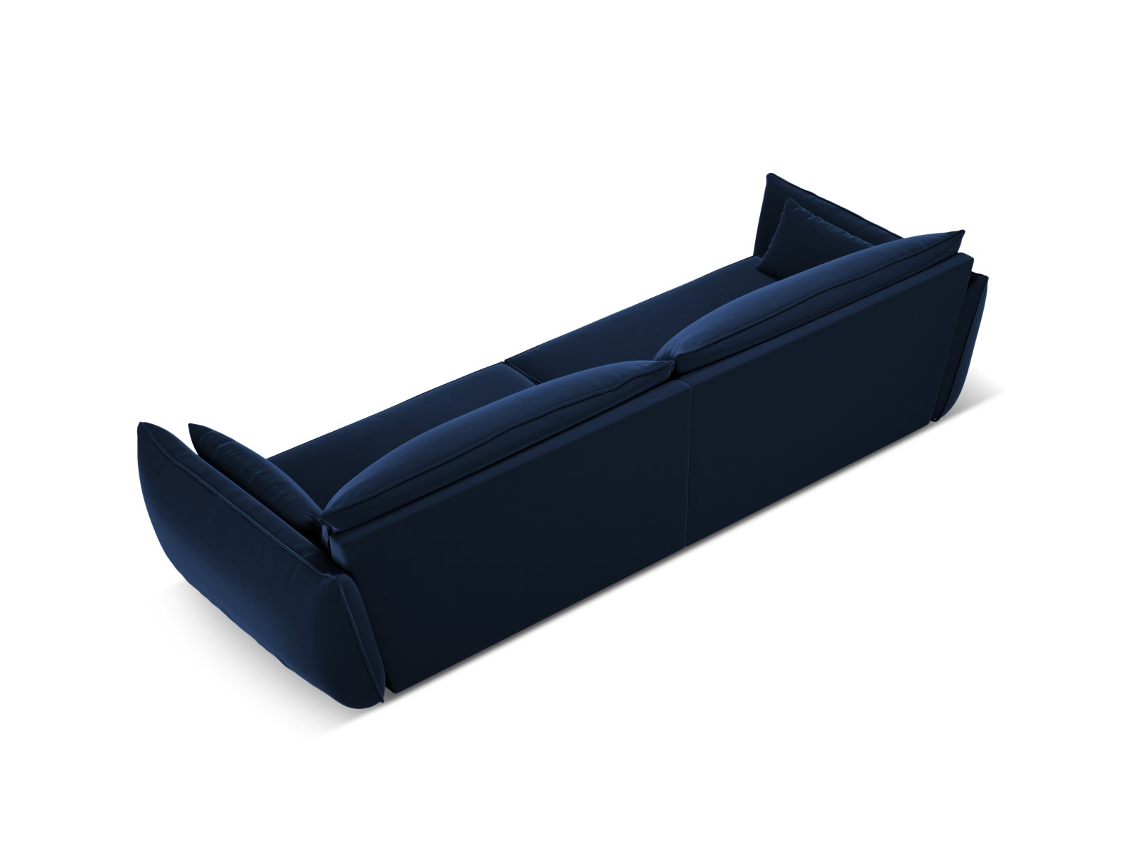 Luxuriöses Kaelle 4-Sitzer Sofa in Royal Blue-Bluvel, perfekt für stilvolle Wohnzimmer und entspannte Abende mit Freunden.