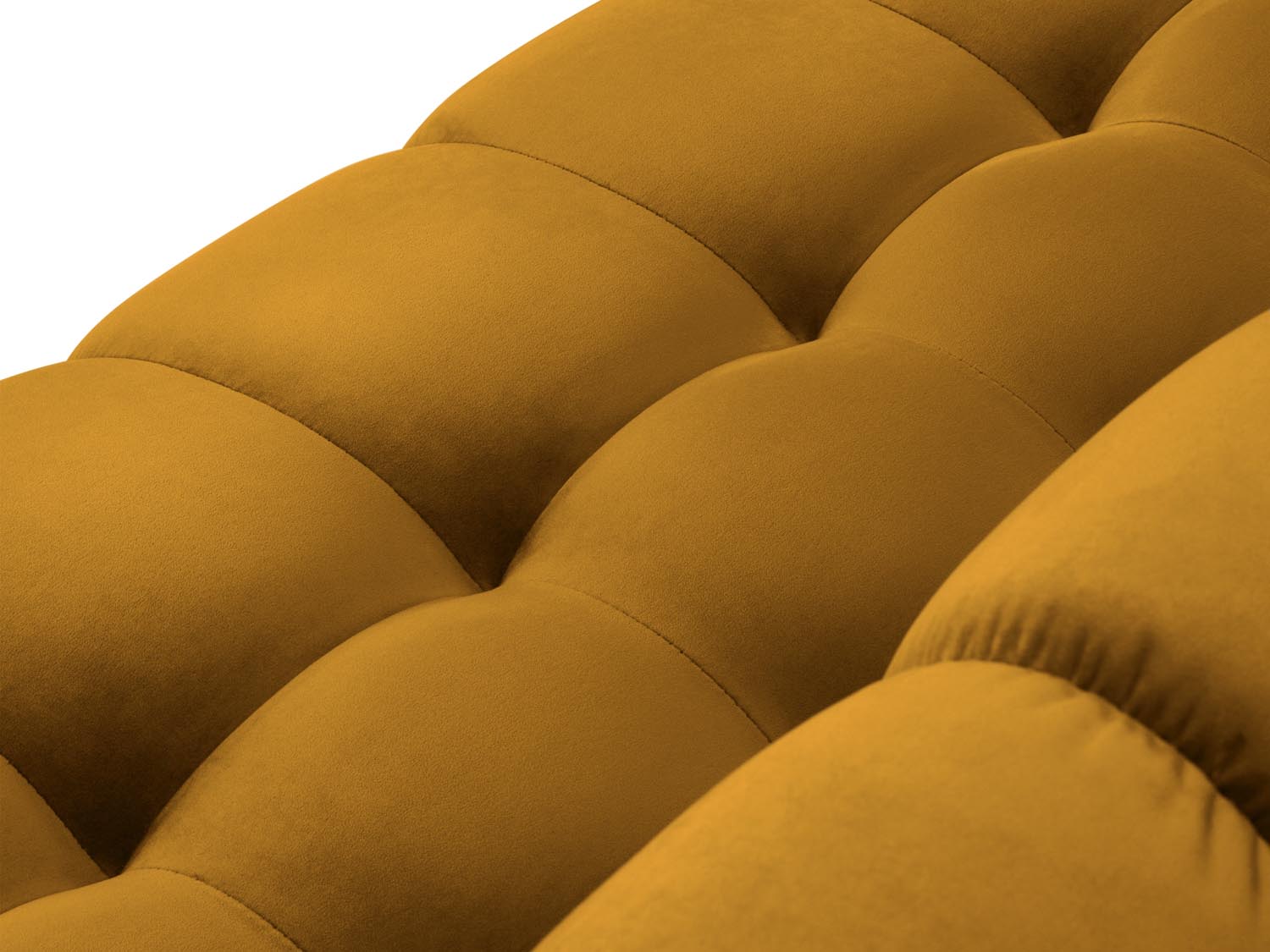 Stilvolles 4-Sitzer Sofa Mamaia aus weichem Velours in einer ansprechenden Gelb-Schwarz-Kombination, ideal für zeitgemäße Wohnräume.