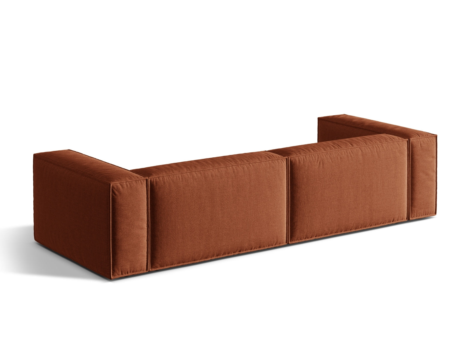Elegantes 5-Sitzer Sofa Nuria in warmem Brick-Liberty, ideal für einladende und komfortable Wohnräume.