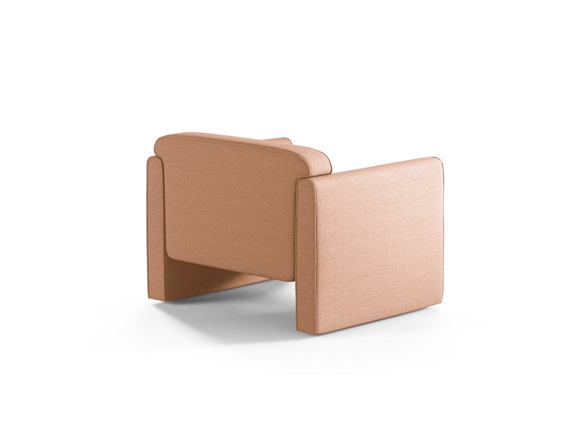Beige Armsessel Abby von Micadoni mit strukturiertem Heritage-Stoffbezug, schwarzen Kunststoffbeinen und runder, kompakter Formgebung.