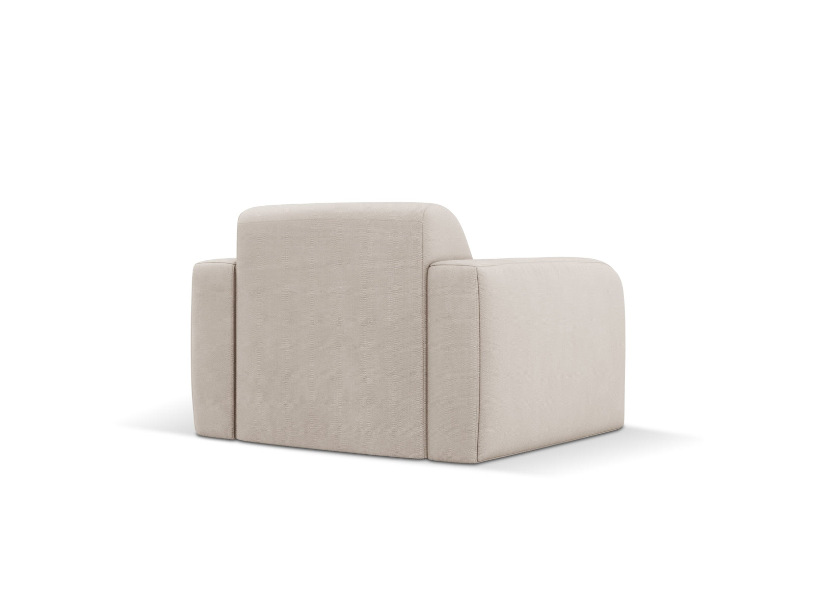 Moderner Sessel Molino von Micadoni in sanftem Beige, perfekt für stilvolle Interiors und entspannende Leseecken.