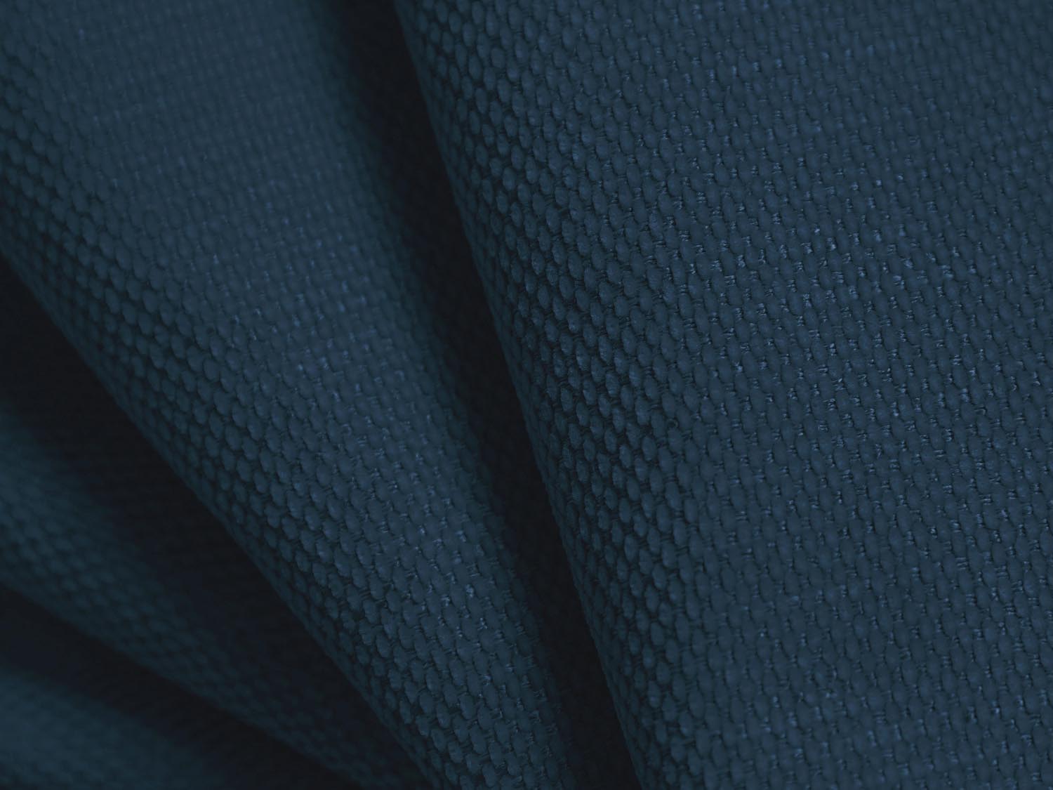 Eleganter Sessel Molino in Royal Blue von Micadoni, ideal für stilvolle Wohnräume. Bequeme Polsterung und modernes Design vereinen sich.
