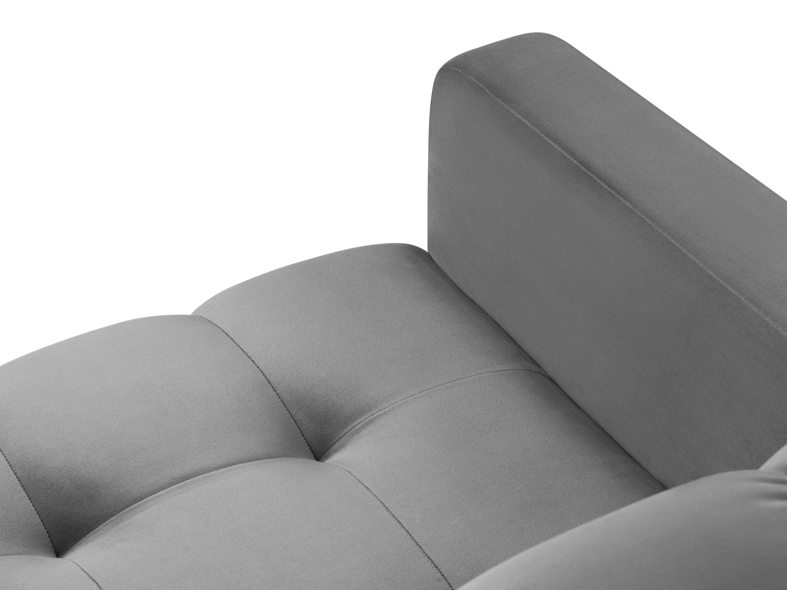 Erleben Sie den Mamaia Velour Sessel 1 Sitz von Micadoni – ein stilvolles Möbelstück, das Komfort und Eleganz in Ihr Zuhause bringt.