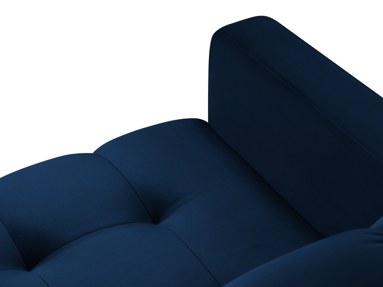 Erleben Sie den Mamaia Velour Sessel 1 Sitz von Micadoni – ein stilvolles Möbelstück, das Komfort und Eleganz in Ihr Zuhause bringt.